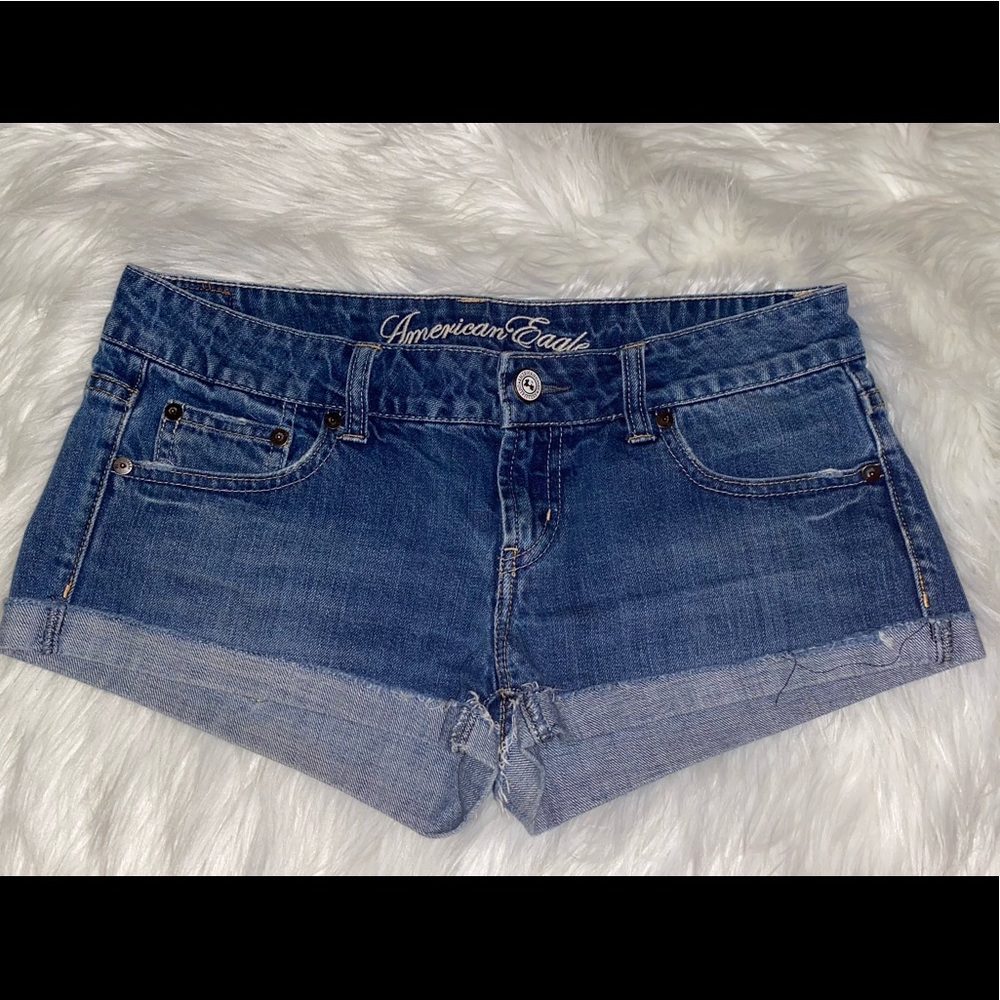 American Eagle Distressed Denim Cuffed Cutoff  Shorts- 6